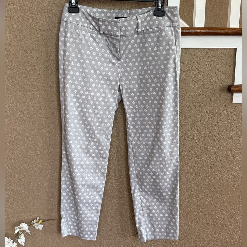 Ann Taylor Factory Gray Capris